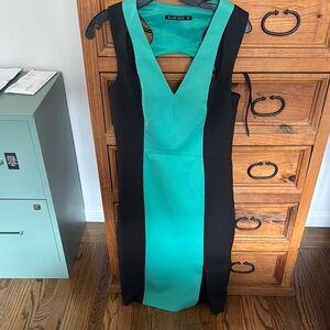 Black Halo Women's Black and Green Dress